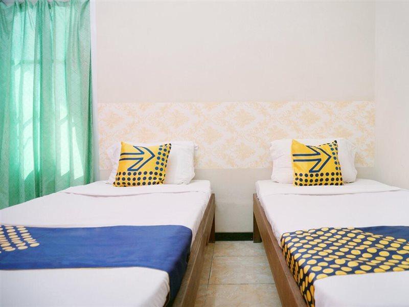 Hotel Spot On 2629 Duta Karimun Karimunjawa-Inseln Exterior foto