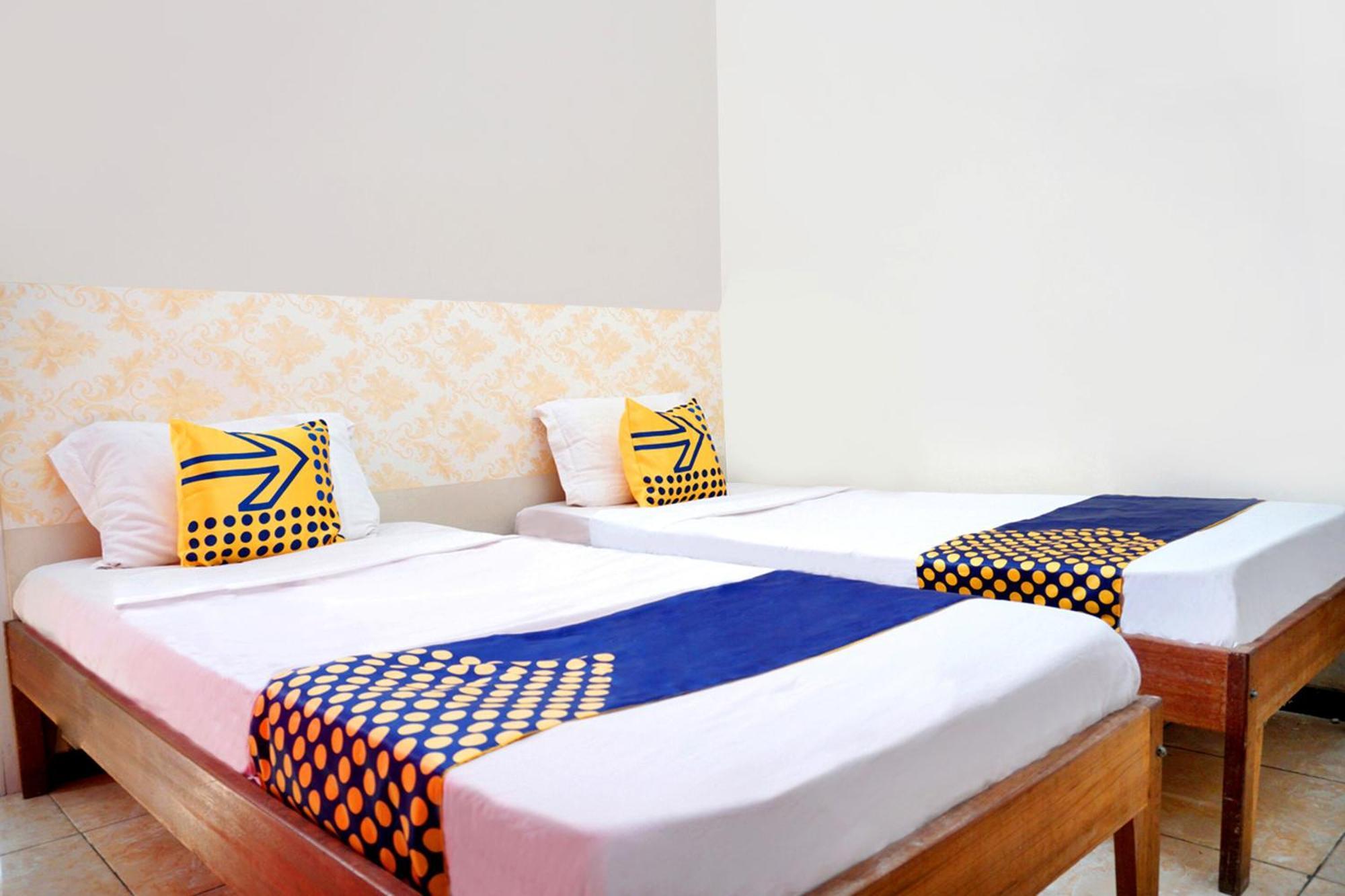 Hotel Spot On 2629 Duta Karimun Karimunjawa-Inseln Exterior foto
