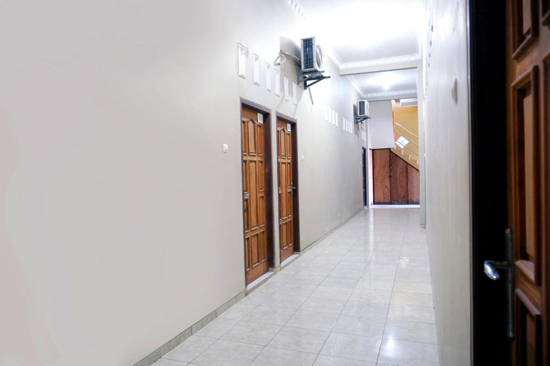 Hotel Spot On 2629 Duta Karimun Karimunjawa-Inseln Exterior foto